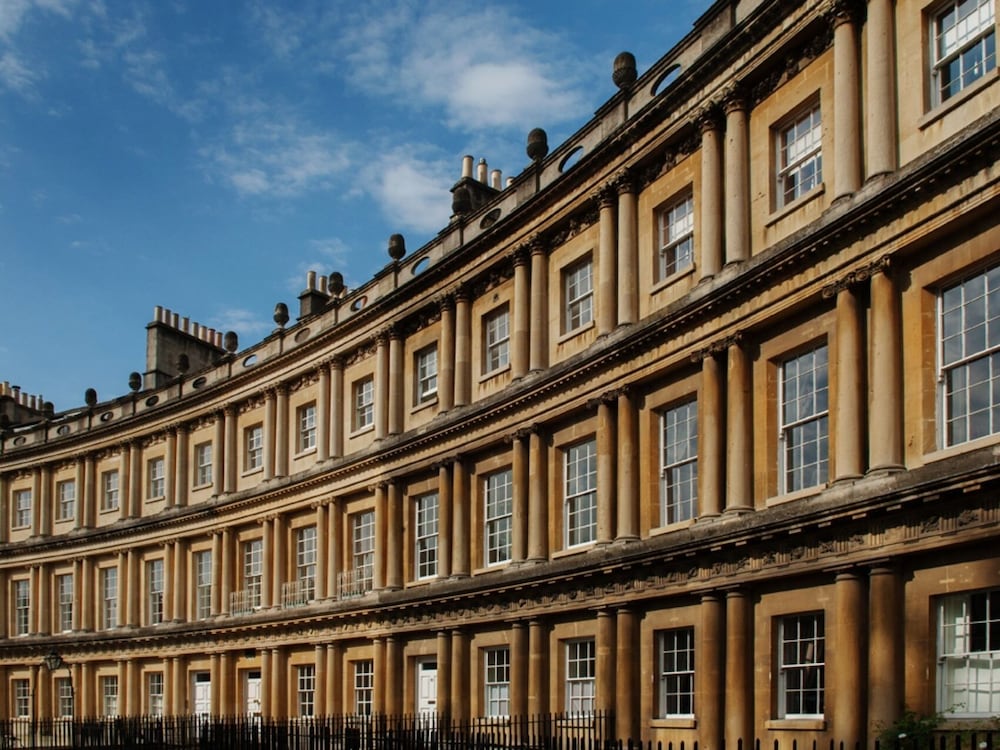 Bath Circle 2/50