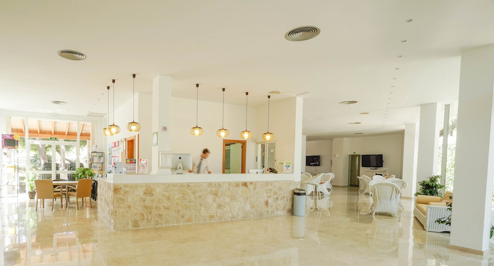 Houm Nets Hotel - Adults Only 10/66