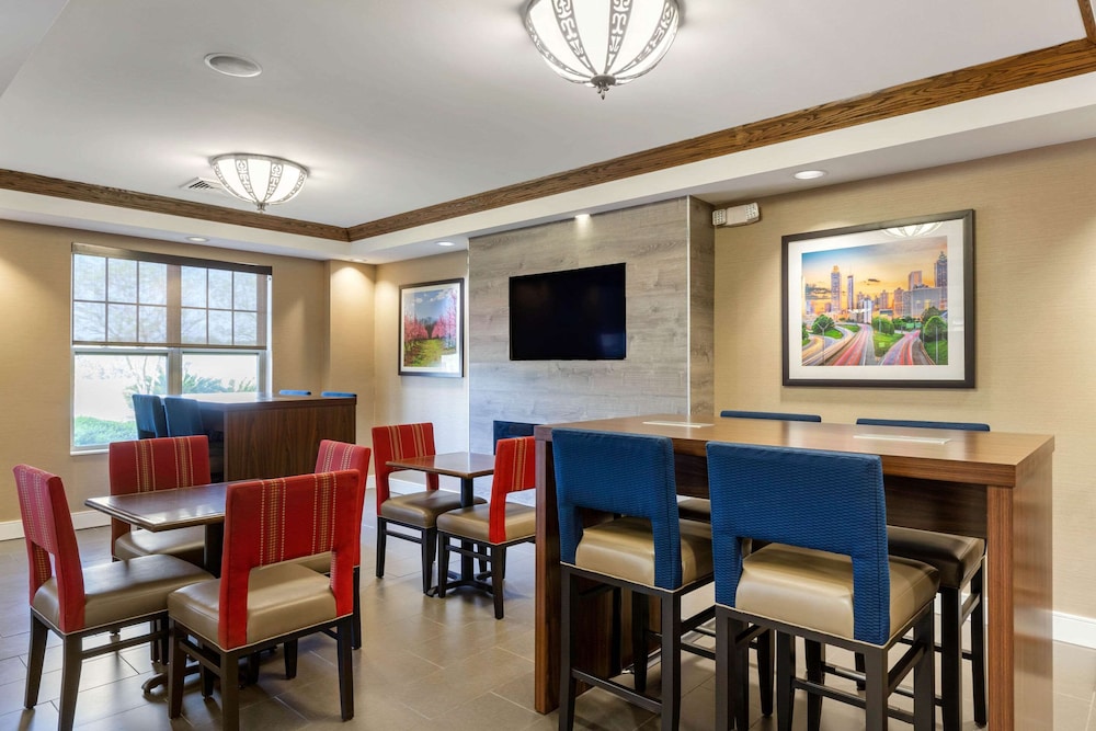 Comfort Inn & Suites Cordele GA 25/31
