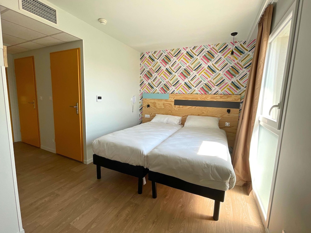 greet hotel Castets Coeur des Landes 8/50