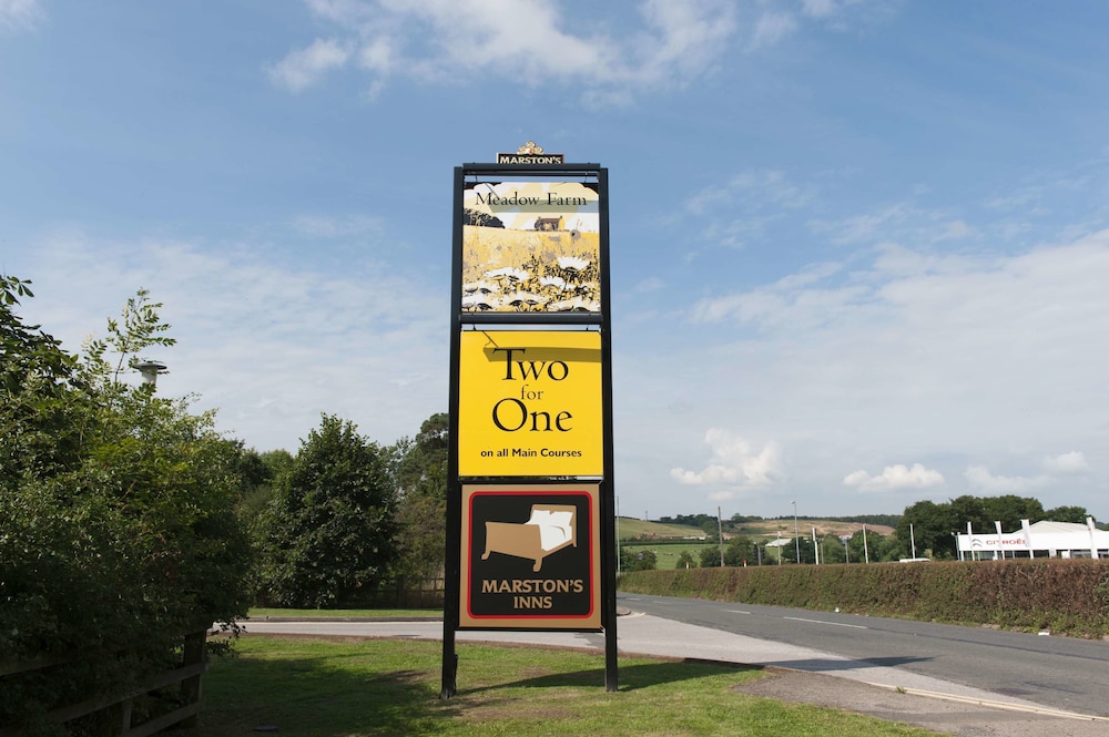 Meadow Farm by Marstons Inns 5/26