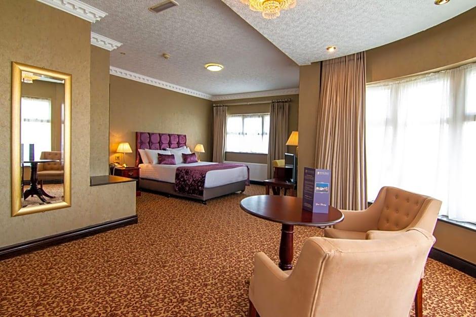 SEVEN OAKS HOTEL 18/46
