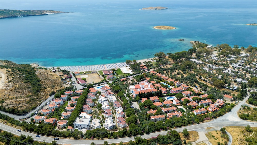 Hanedan Beach Hotel 23/32