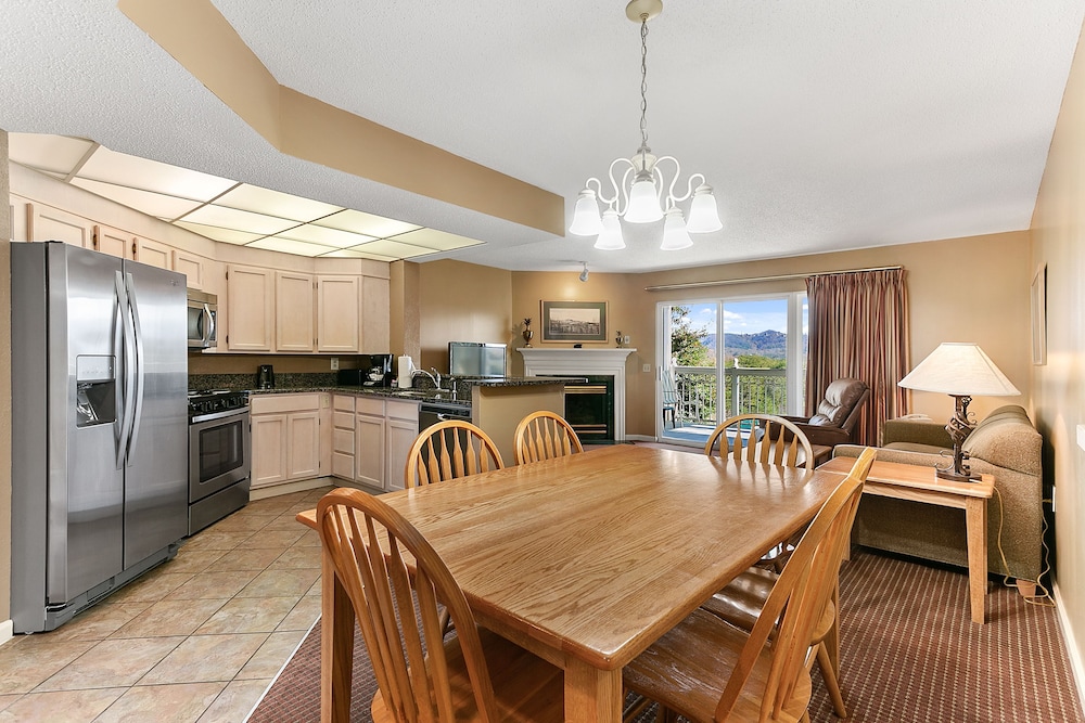 Sunrise Ridge Resort 53/73