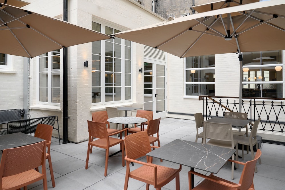 Four Points Flex by Sheraton London Euston 32/40