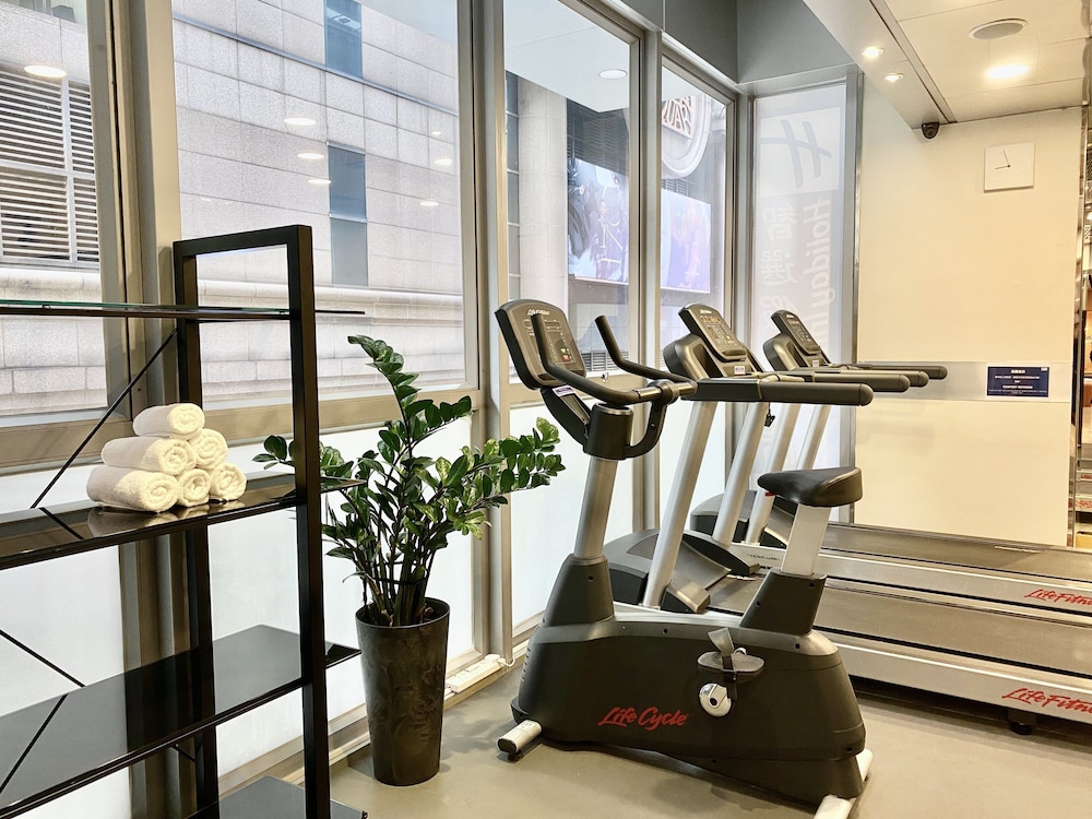 Holiday Inn Express Causeway Bay Hong Kong 46/76