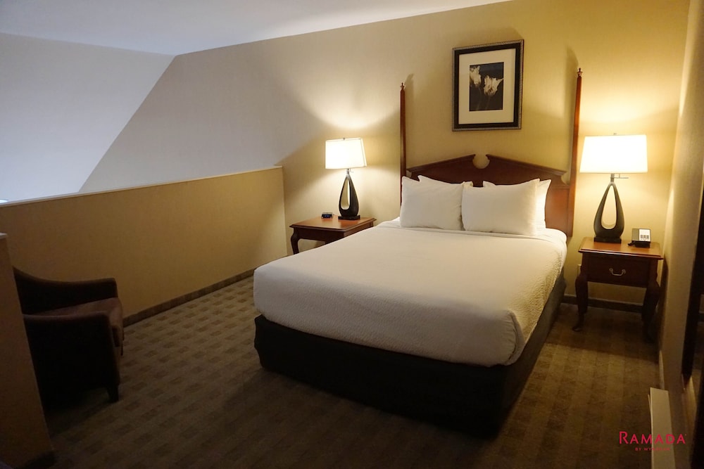 LOFT, SUITE, 2 QUEEN BEDS