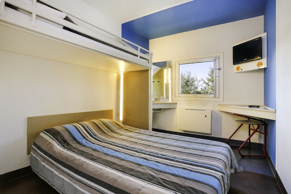 Hotelf1 Bordeaux Nord Lormont 10/71