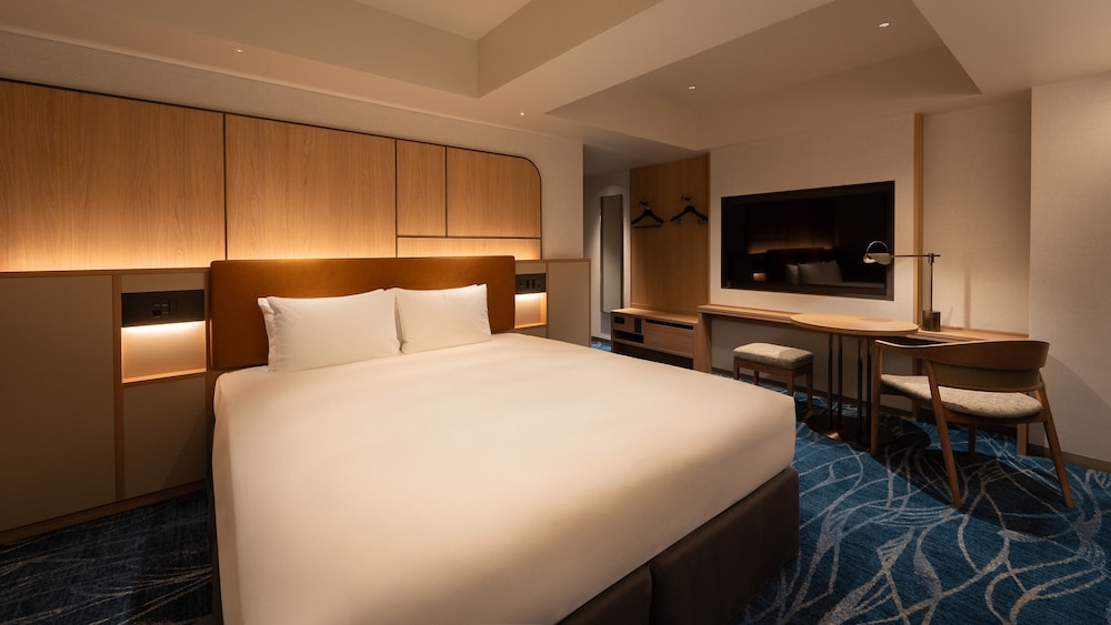 Renovated in 2025 Club Superior King Room