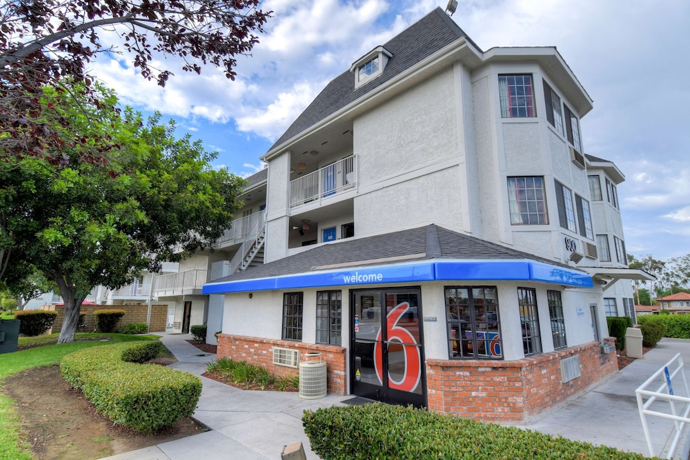 Motel6 Escondido Ca 6/54