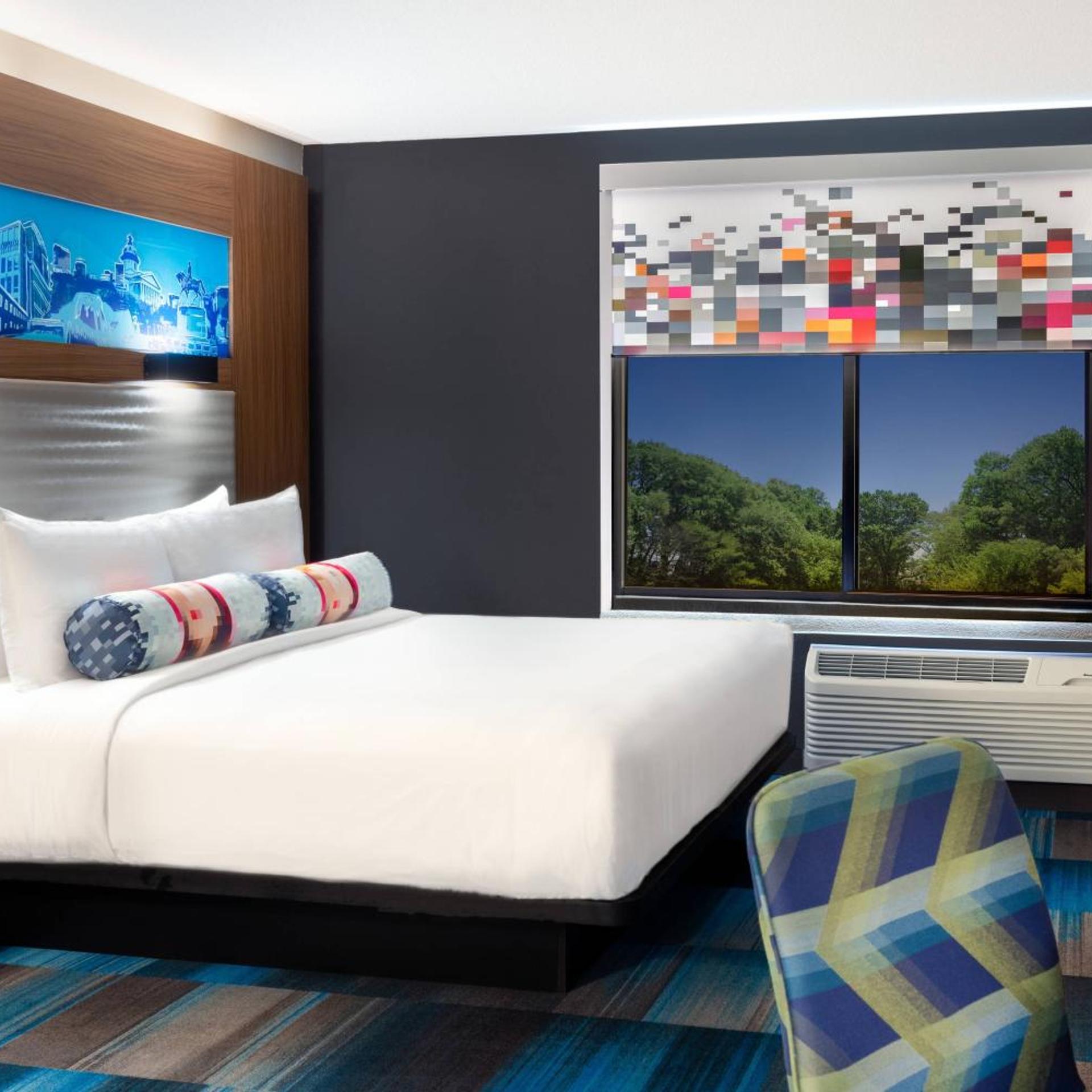 Aloft, Guest Room, King Bed