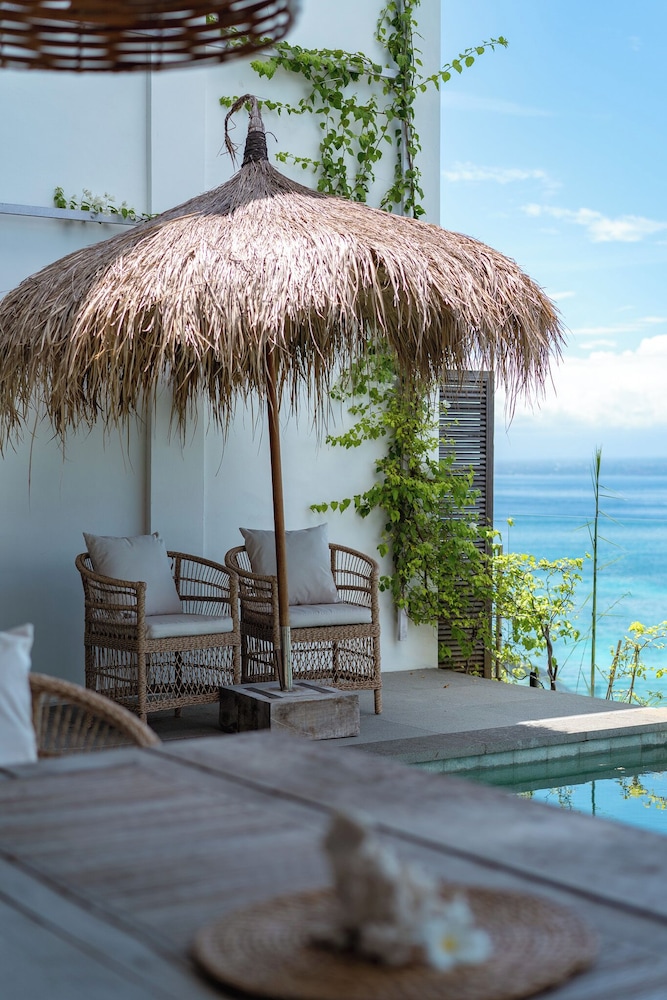 Batu Karang Lembongan Resort and Spa in Lembongan Island