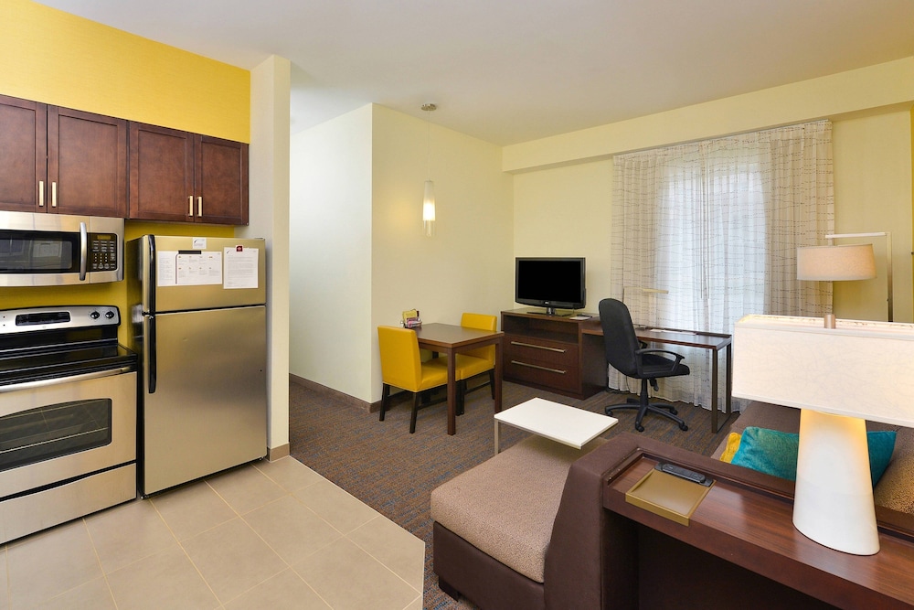 RESIDENCE INN CHAMPAIGN 21/30