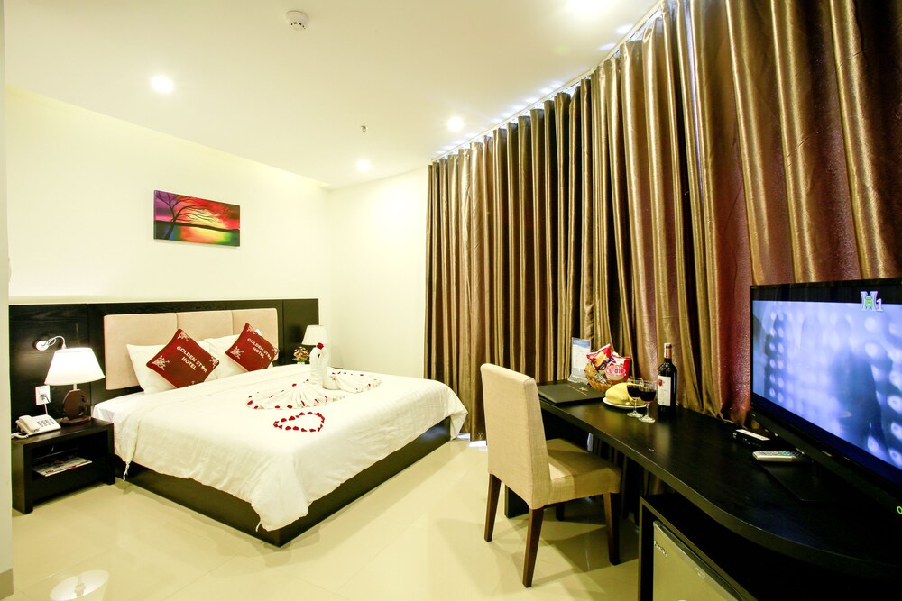 Golden Star Hotel 49/69