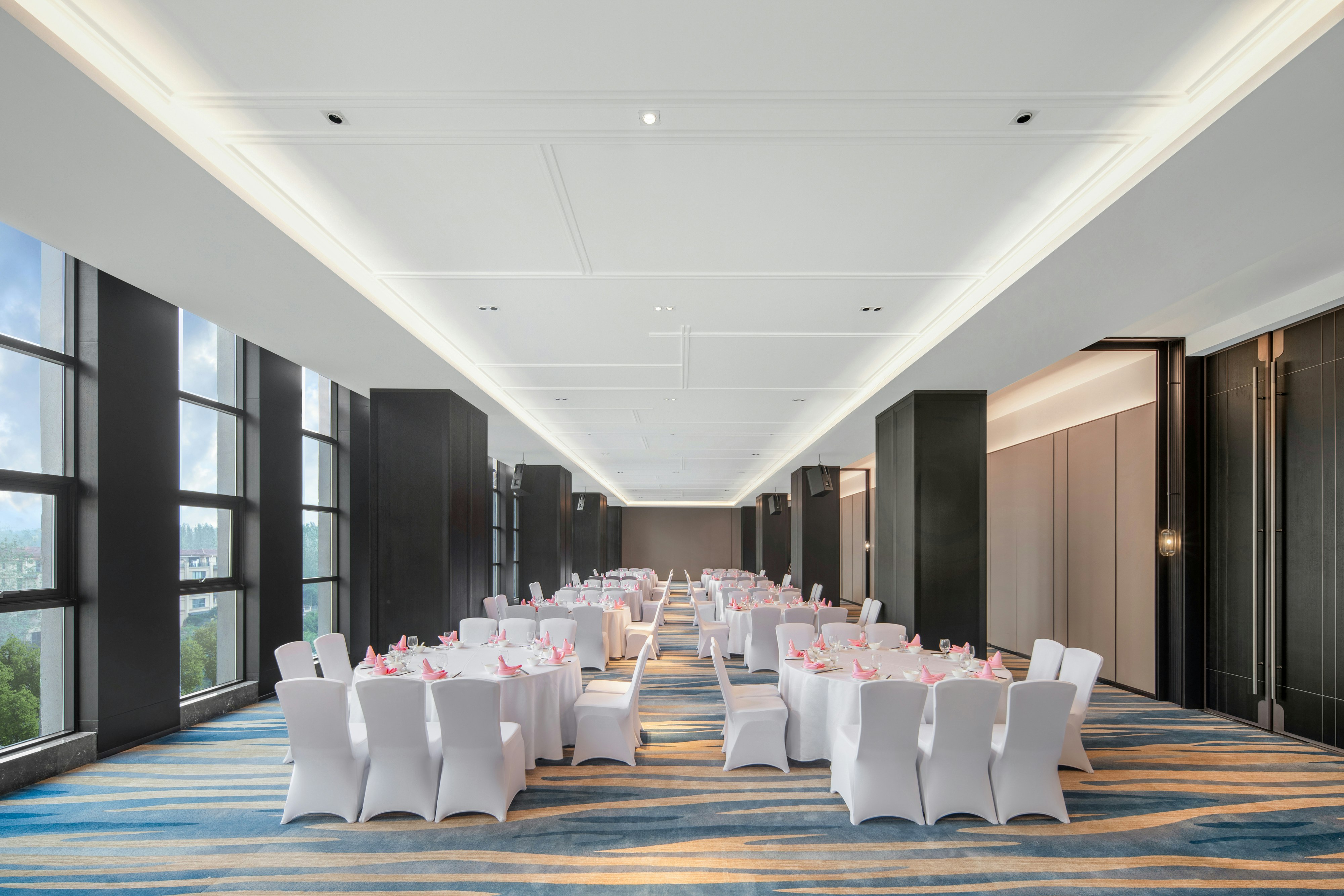 Holiday Inn Chongqing Shuangfu 12/16