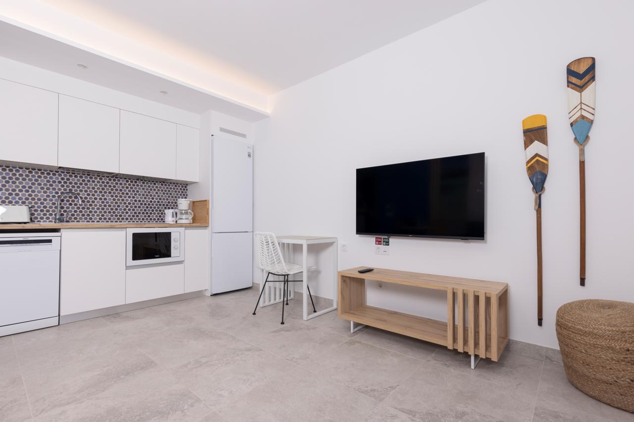 Esmeralda Cotillo Homes by LIVVO 56/79