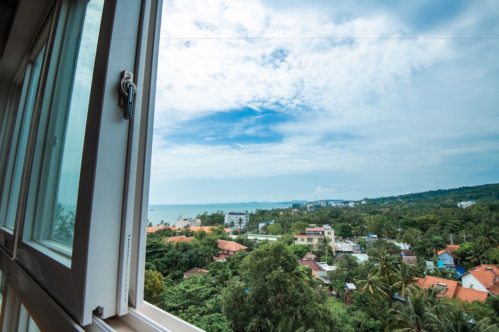 Summer Dream Hotel Phu Quoc 32/38