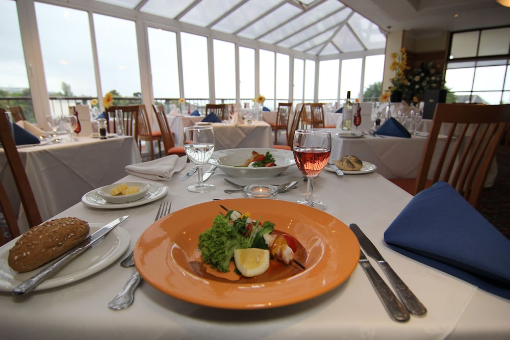 Riviera Hotel Holiday Apartments Alum Chine 44/49