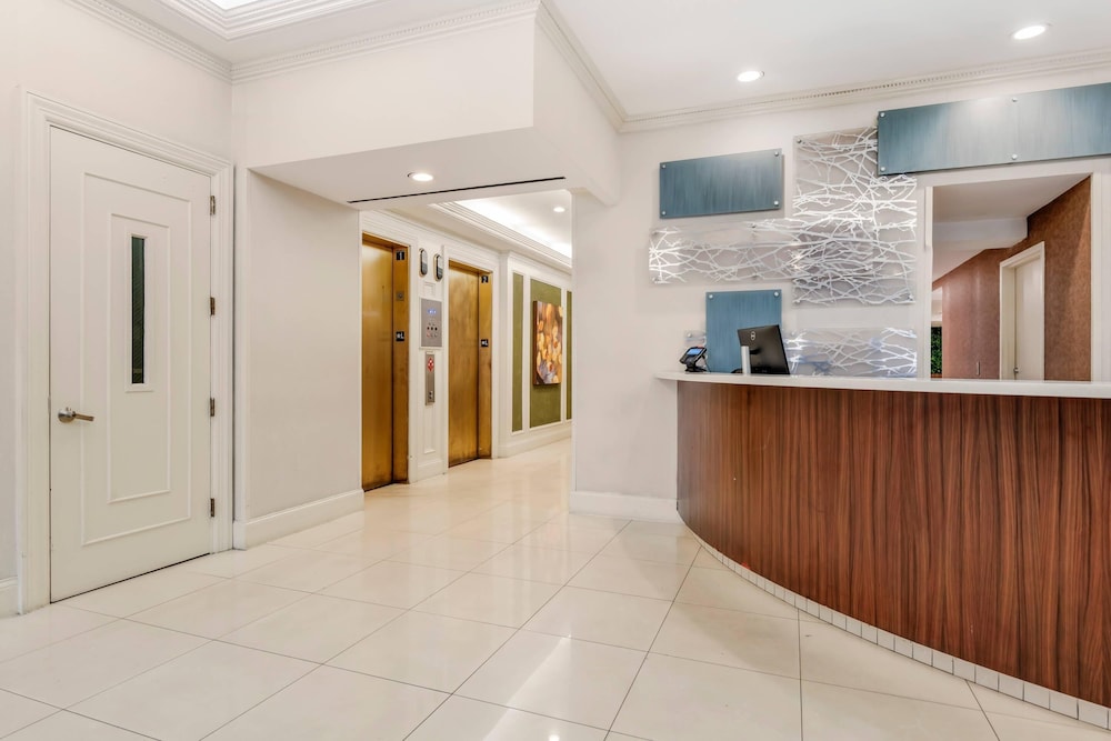 The Connally Hotel Downtown Atlanta, an Ascend Collection Hotel 9/60