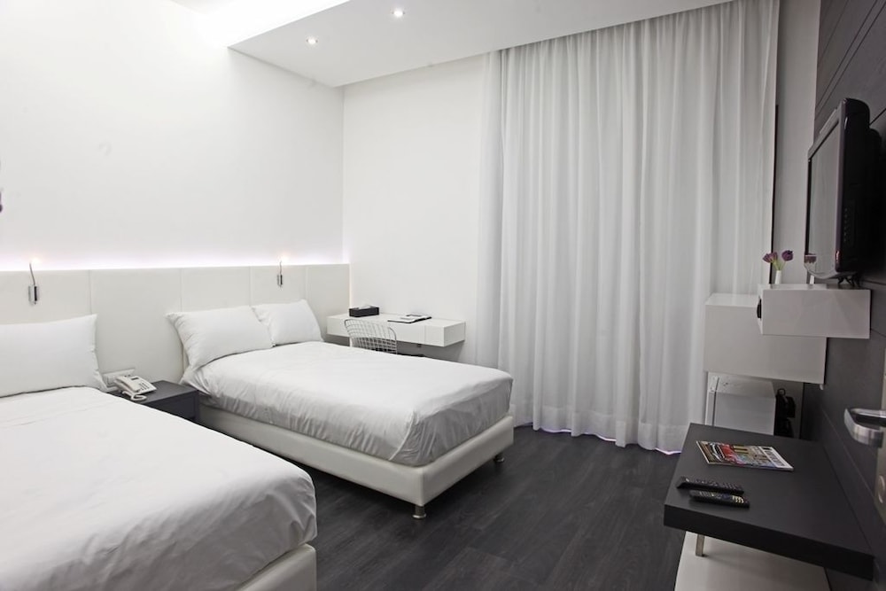 Aleph Boutique Hotel 11/61