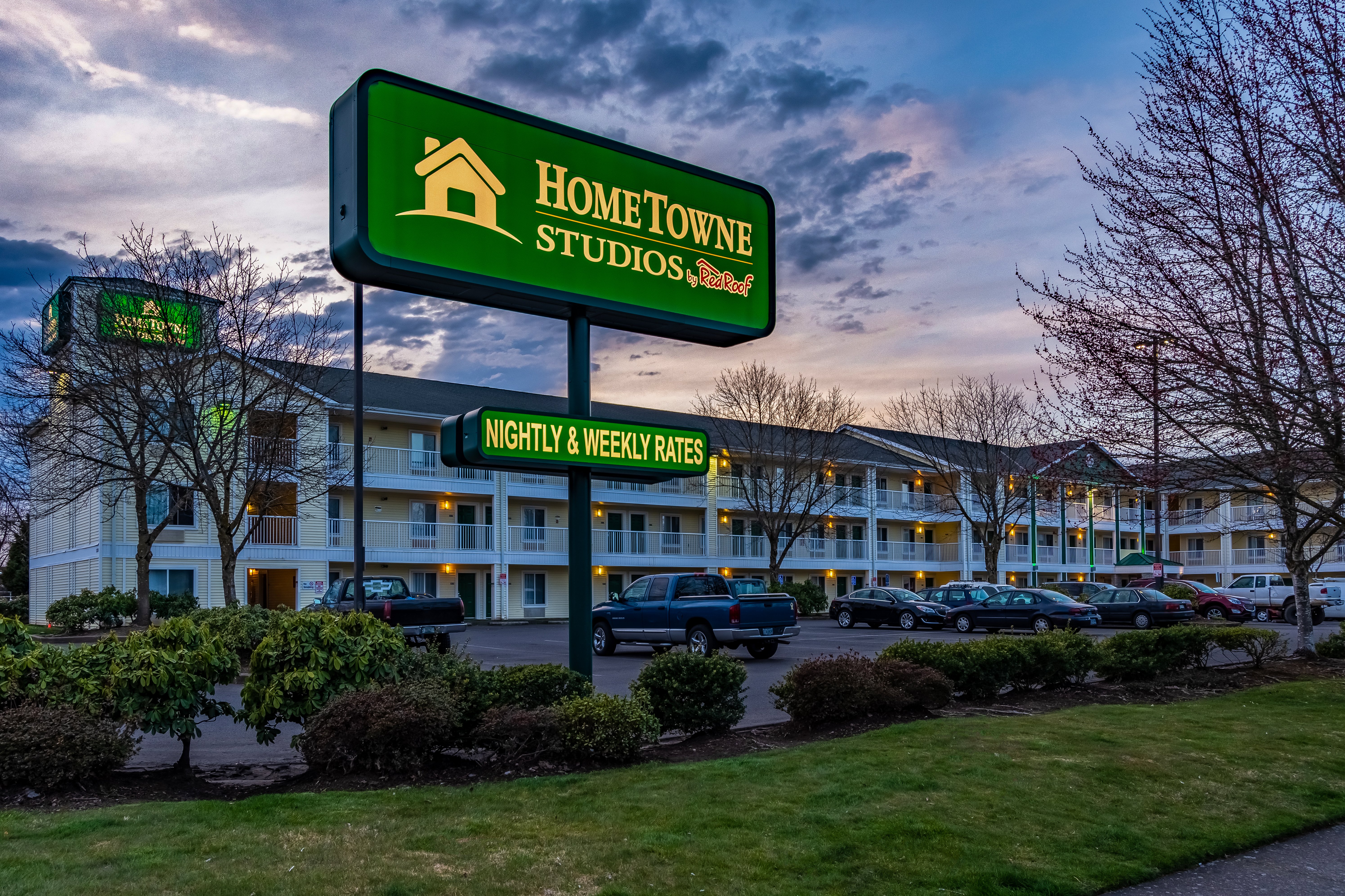 HomeTowne Studios Eugene - Springfield 2/11