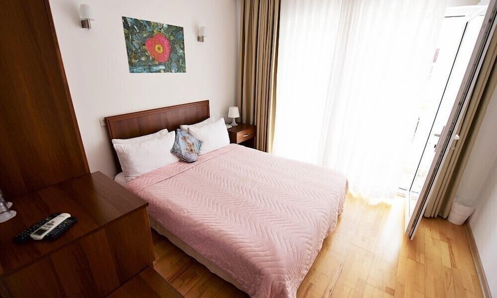 White Palace Otel 14/50