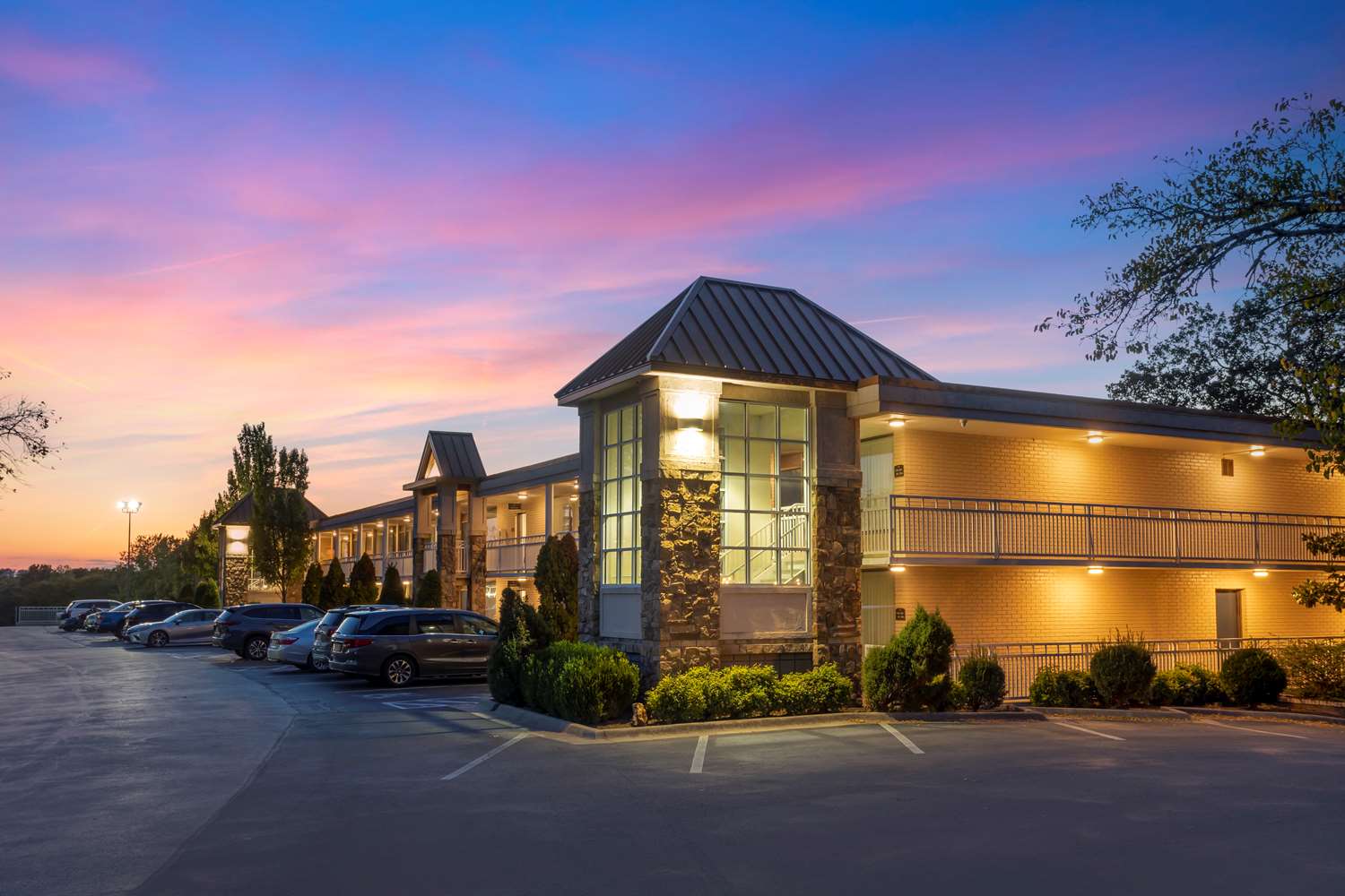 Best Western Inn of the Ozarks 2/32