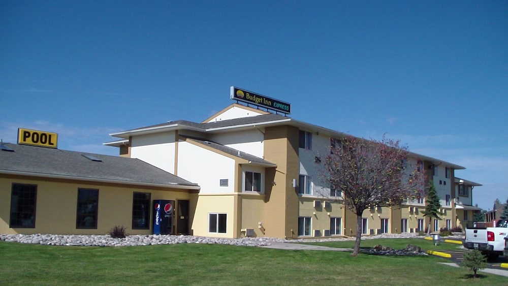 Budget Inn Express 7/46