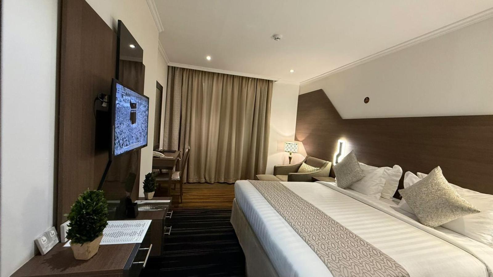 غرفة ديلوكس بسرير كينج، فندق لمار اجياد الاول(Lamar Ajyad Hotel) 3/7