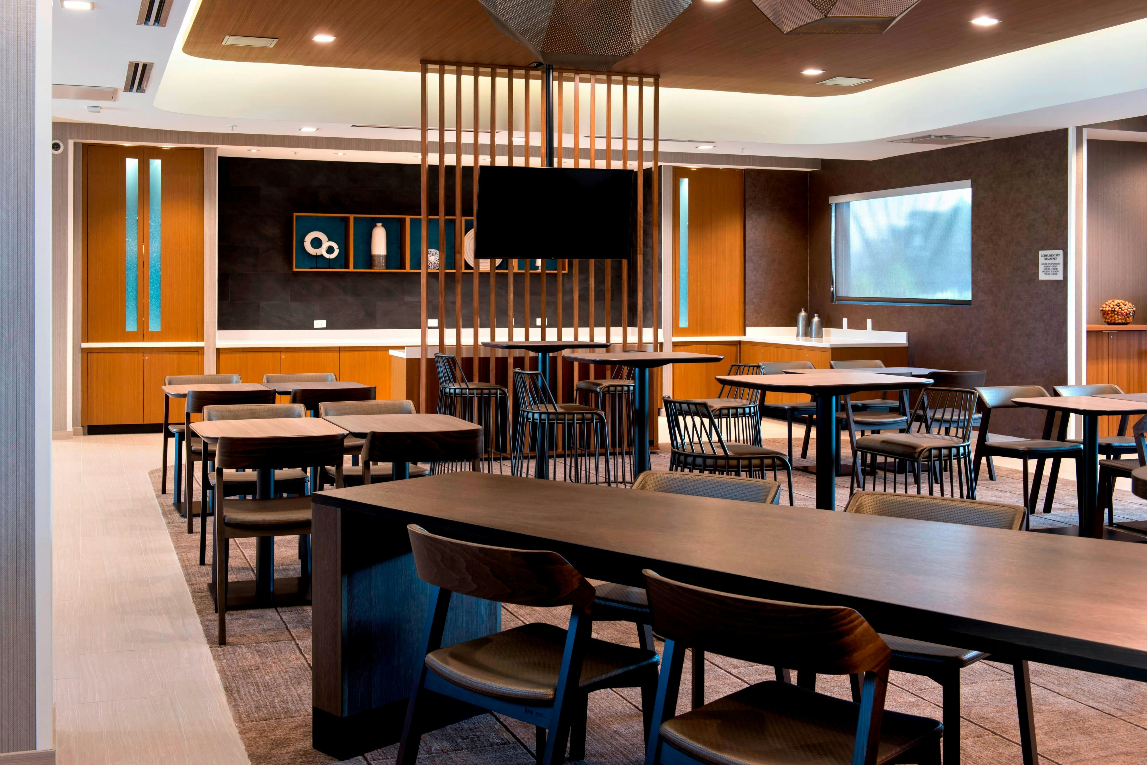 SpringHill Suites by Marriott Tampa Suncoast Parkway 6/10