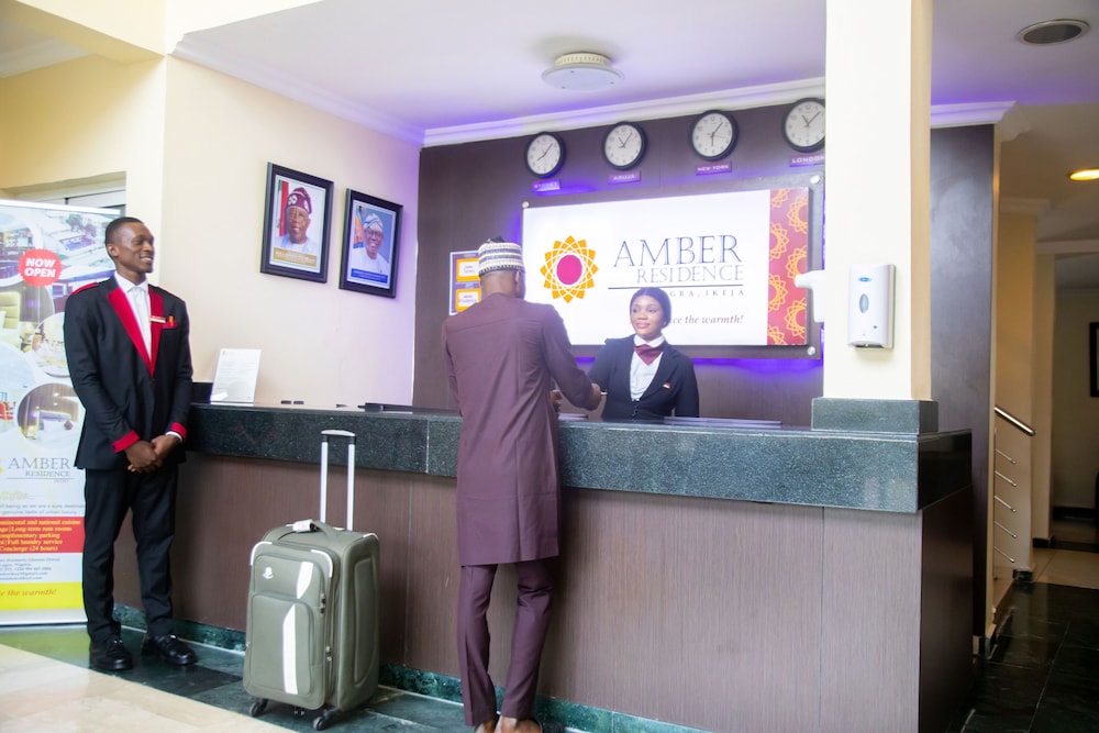 Amber Residence 5/50