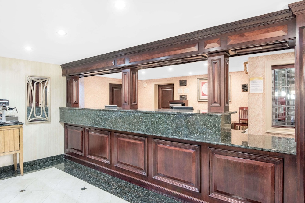 Days Inn by Wyndham Springfield/Phil.Intl Airport 3/19
