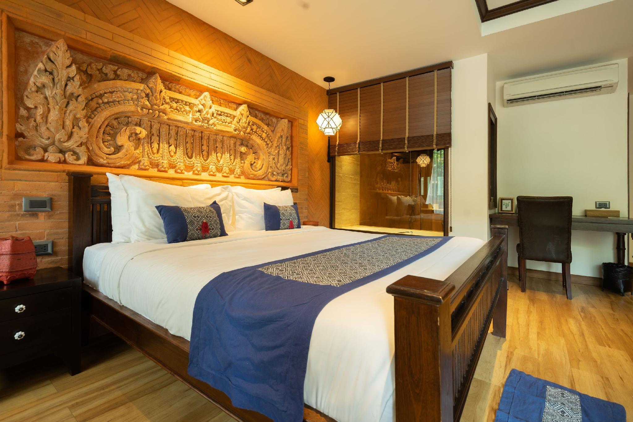 1 Bedroom, Deluxe, Suite, Double Bed, Pool Access