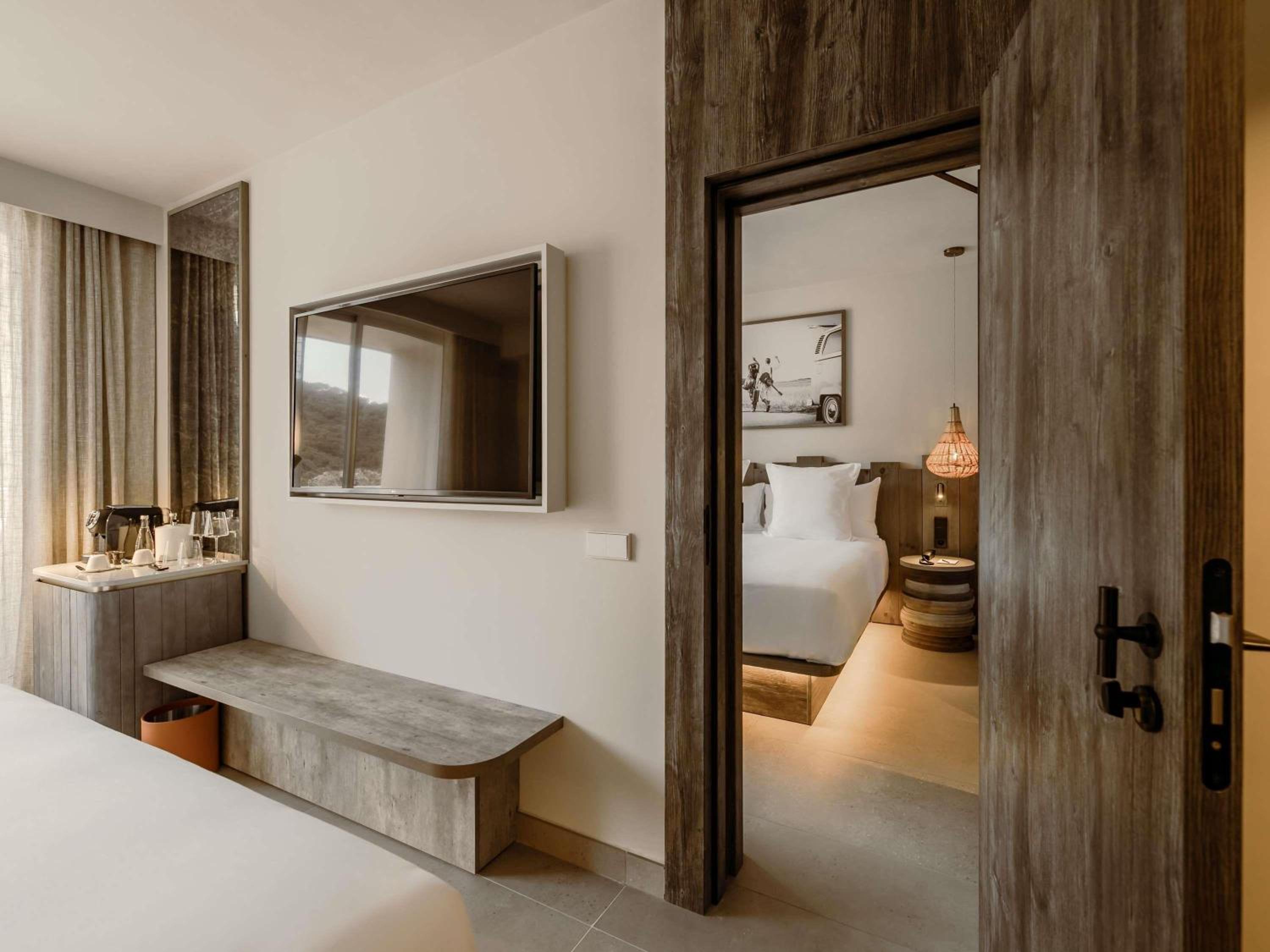 Vip, King Bed, 2 Beds, Sea View، Hyde Ibiza 4/4