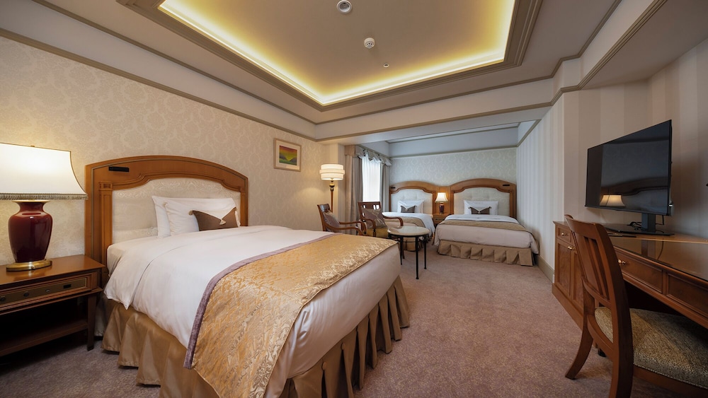 Executive, Triple, 3 Beds, South Facing View