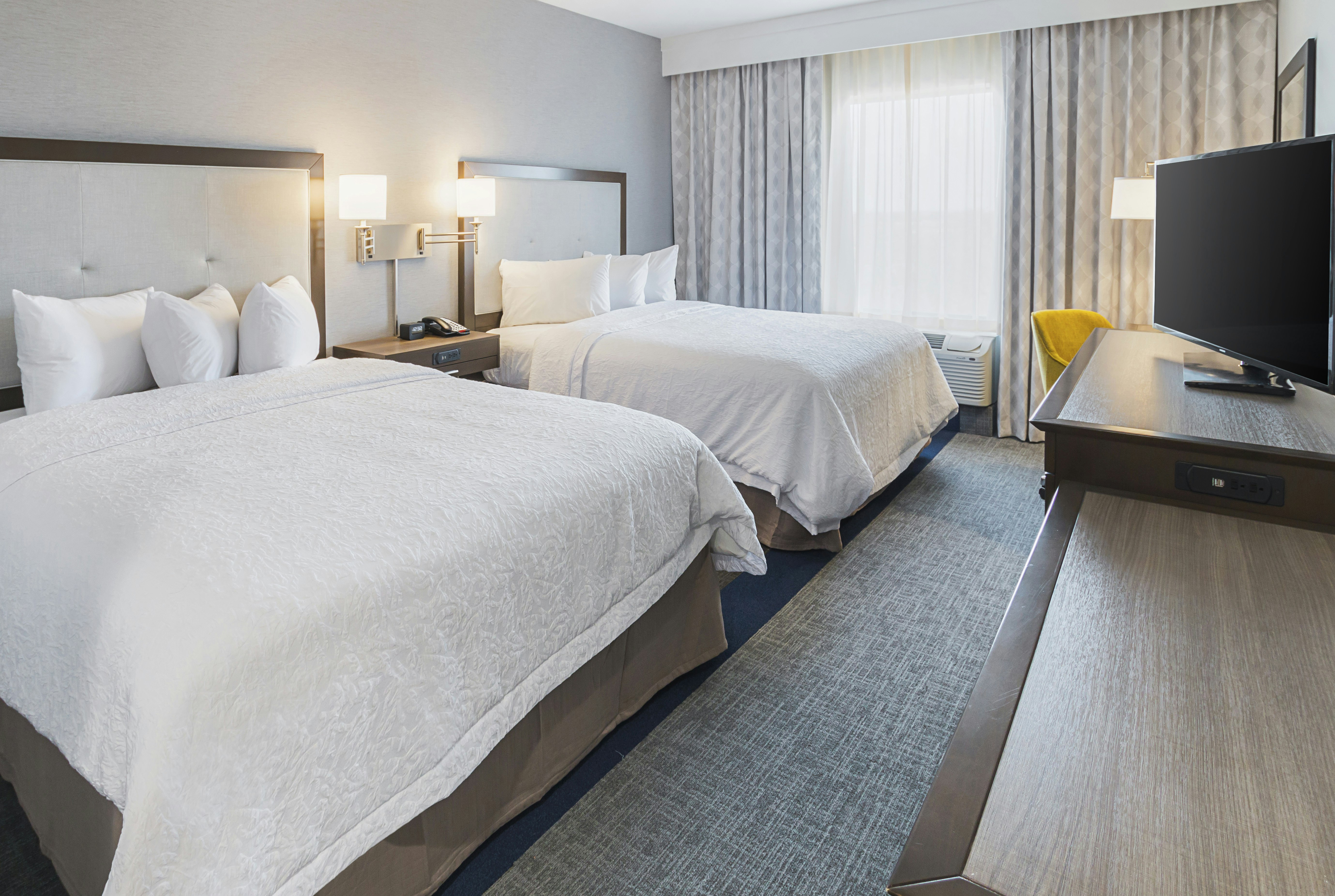 ROOM, 2 QUEEN BEDS, ACCESSIBLE