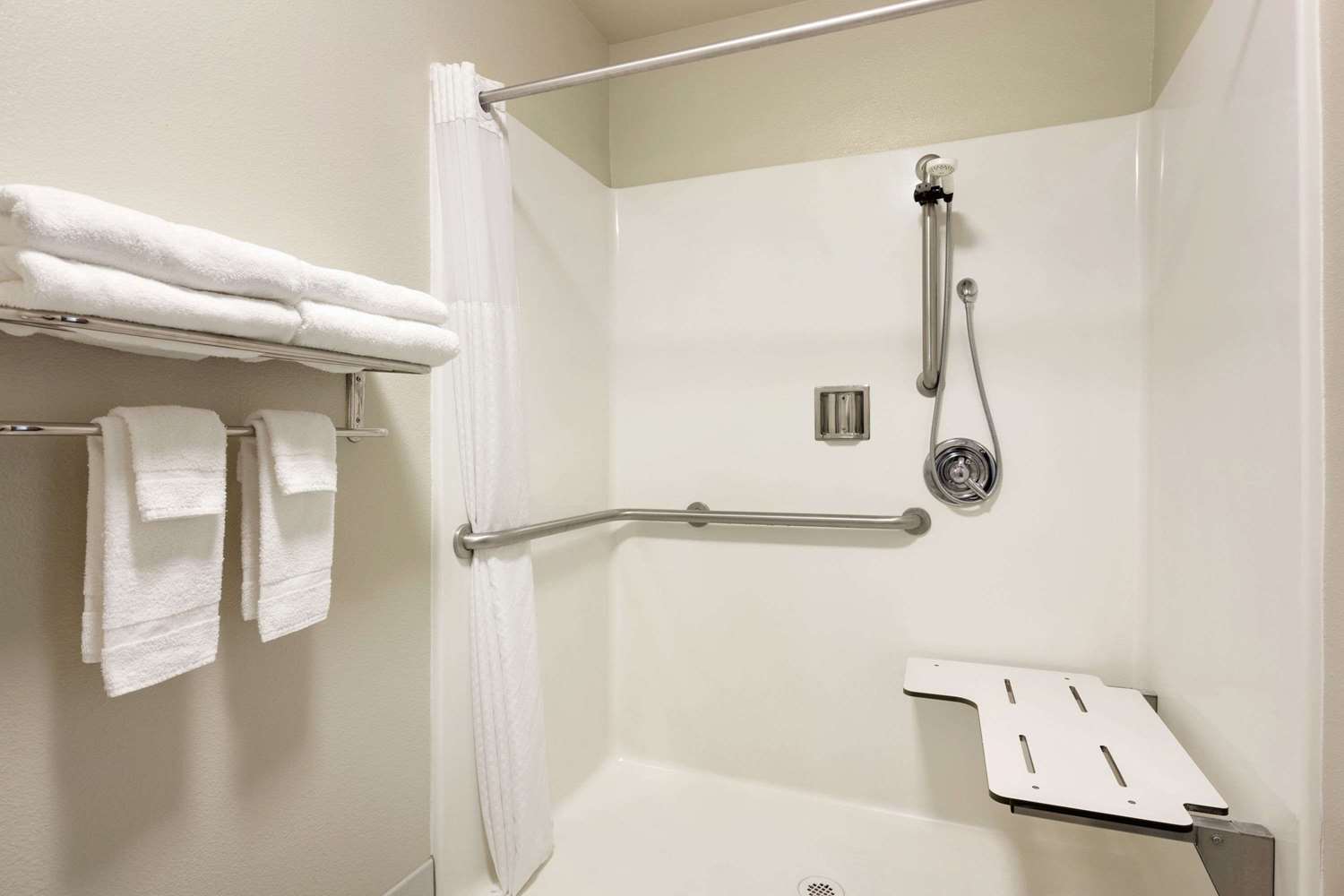 Travelodge by Wyndham Dunsmuir 29/29