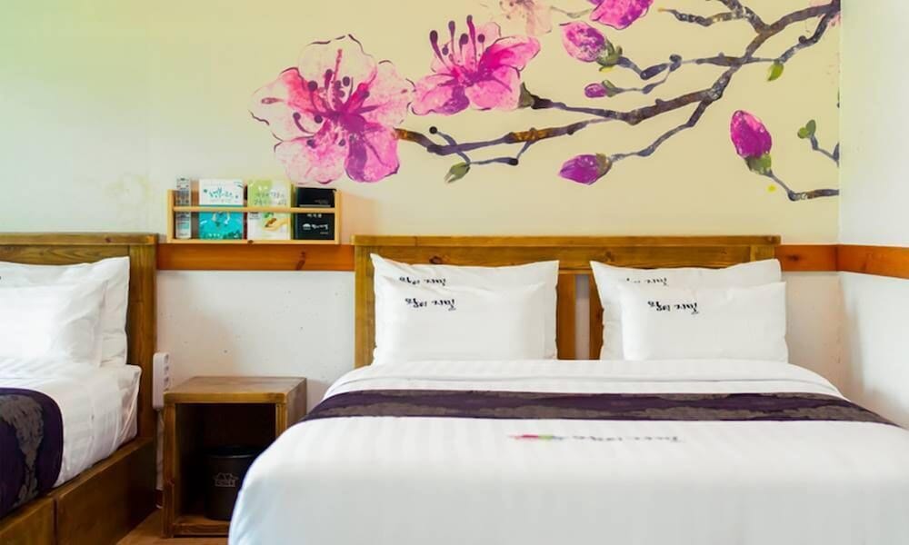 Wangyijimil Hanok Hotel 11/46