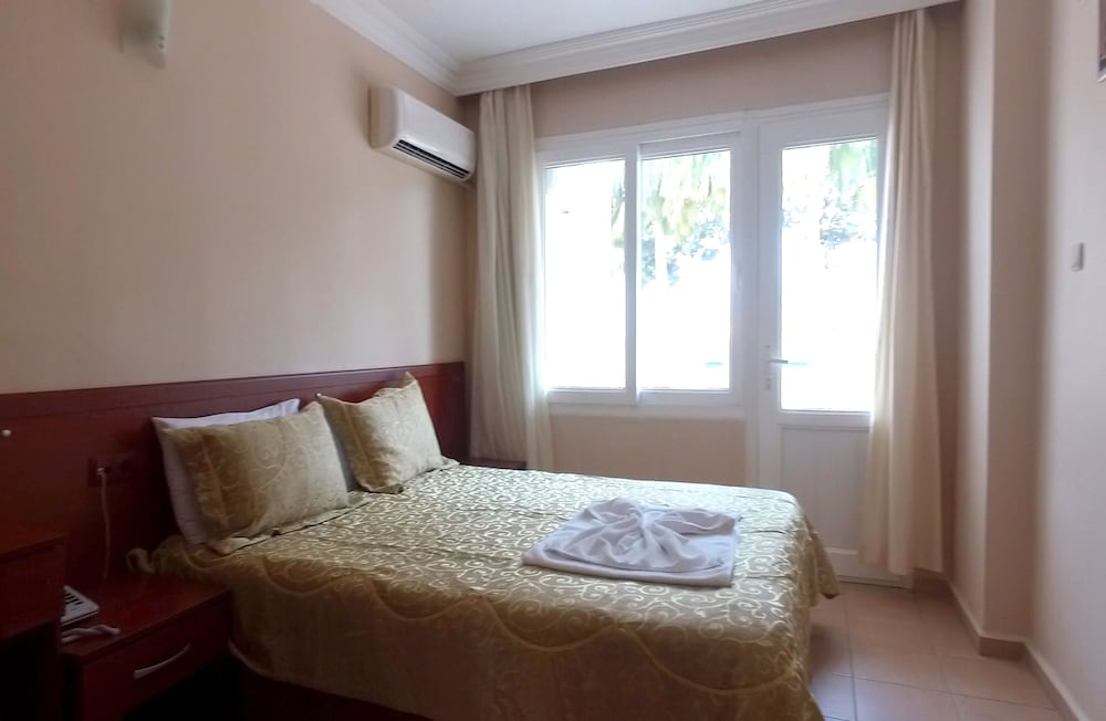 EYLUL HOTEL 24/50