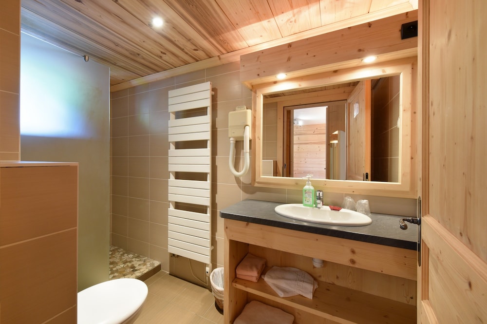 Loc Hotel Alpen Sports 48/50