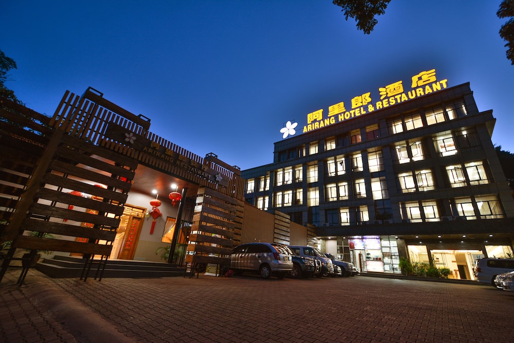 Arirang Hotel 4/26