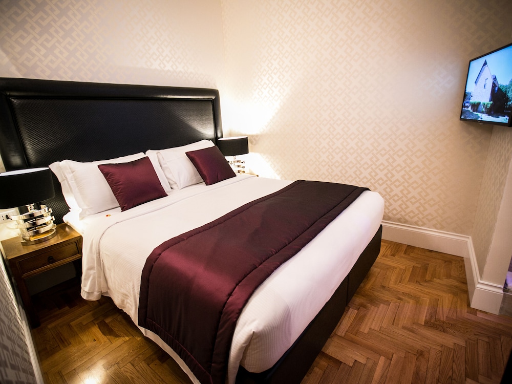 Minerva Relais 13/46