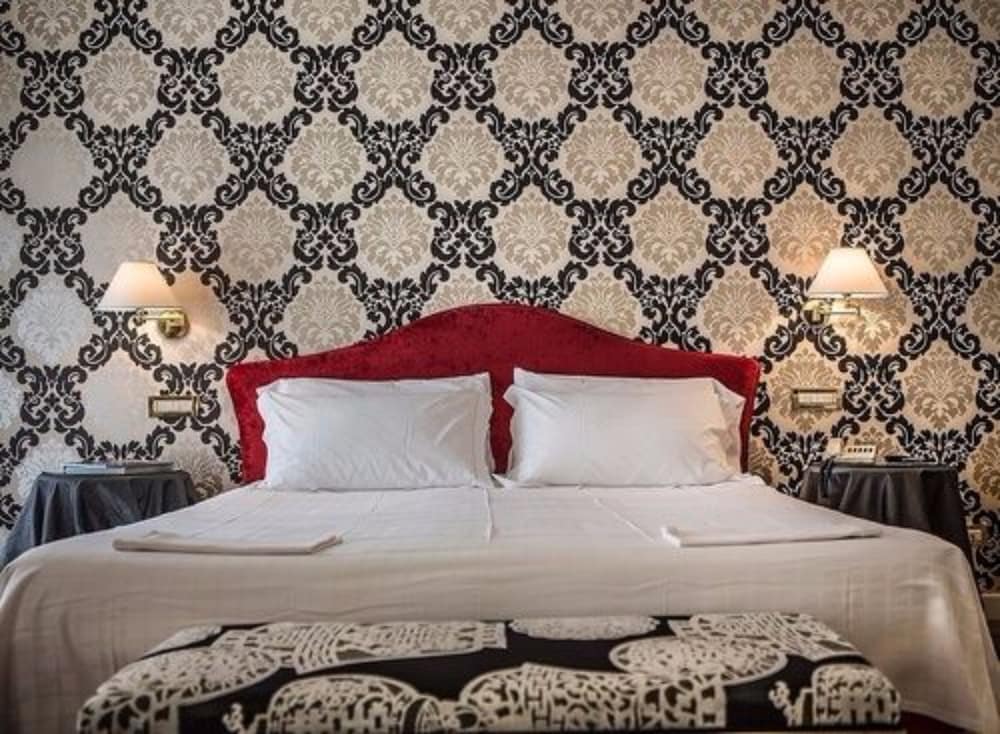 Hotel Regina Adelaide 6/50