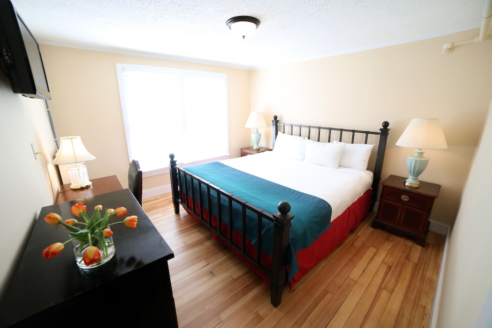 The Kennebunk Inn 21/50