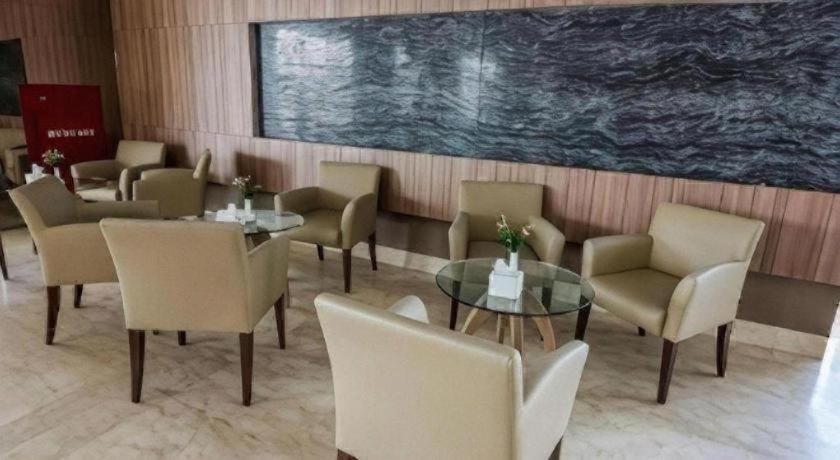 61 Hotel 22/28
