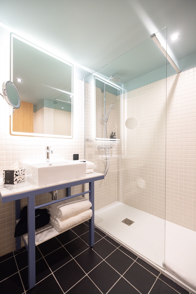 Kopster Hotel Residence Paris Ouest Colombes 83/86