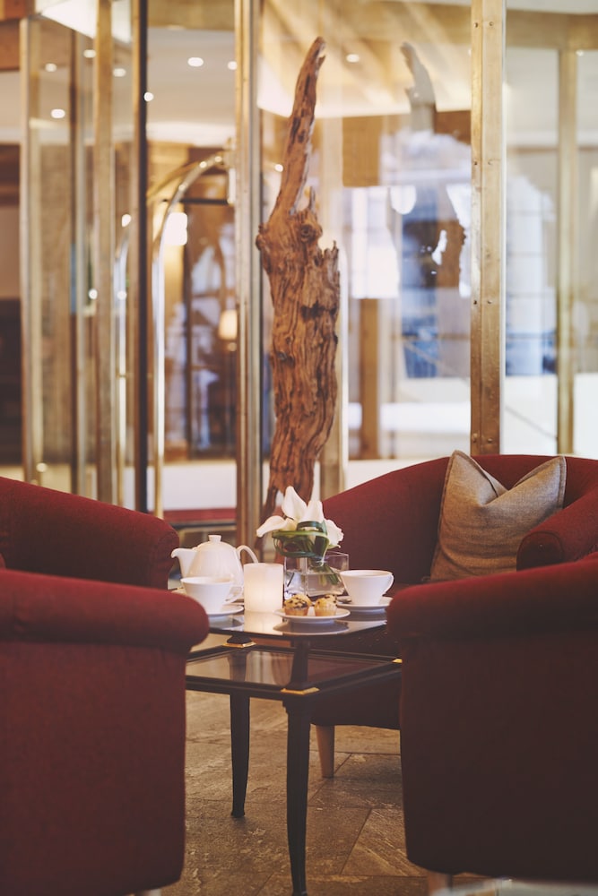 Hotel Waldhuus Swiss Quality 68/76
