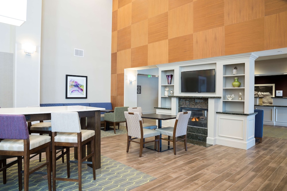 Hampton Inn & Suites Hartford - Manchester 43/61