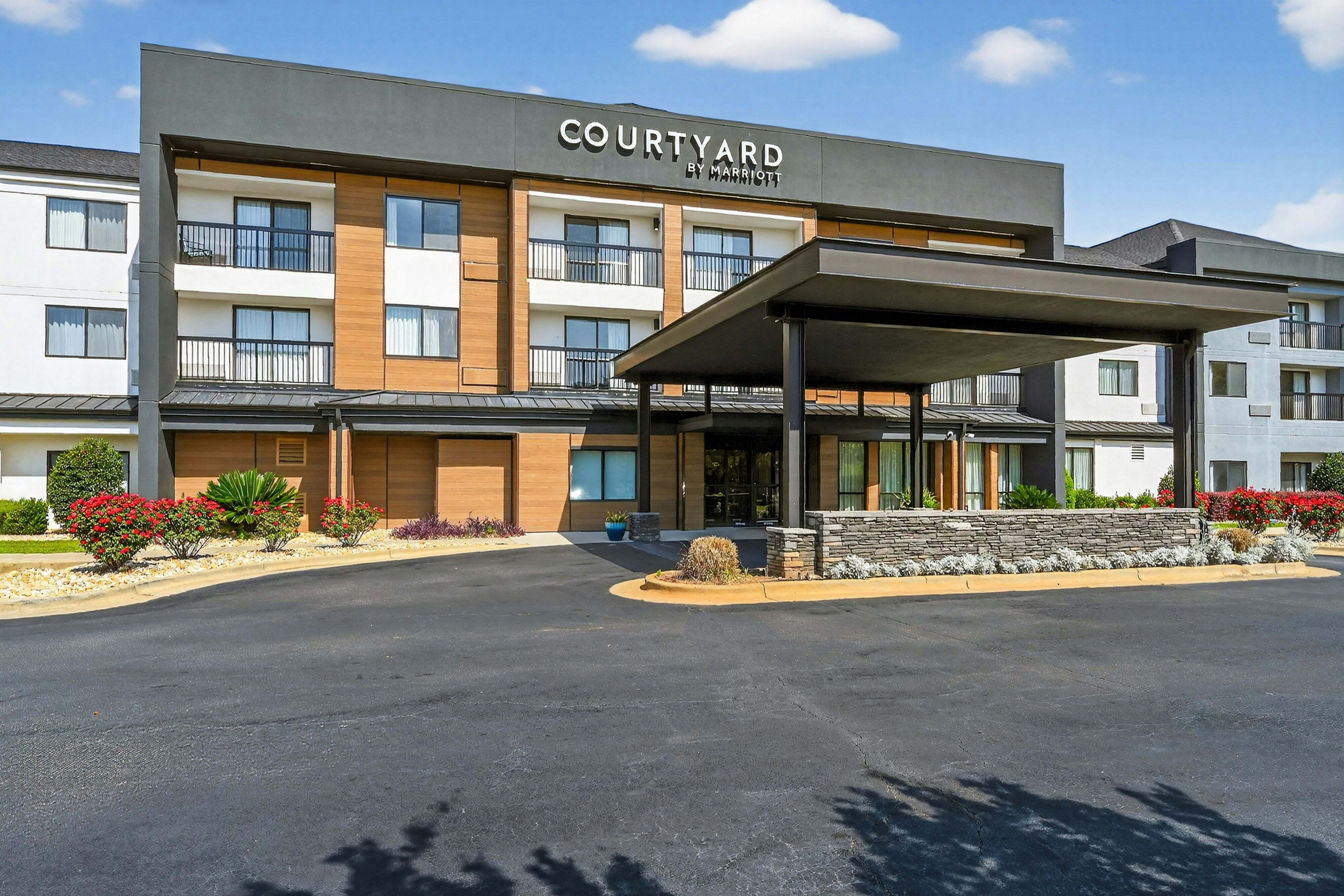 Courtyard by Marriott Albany 30/32