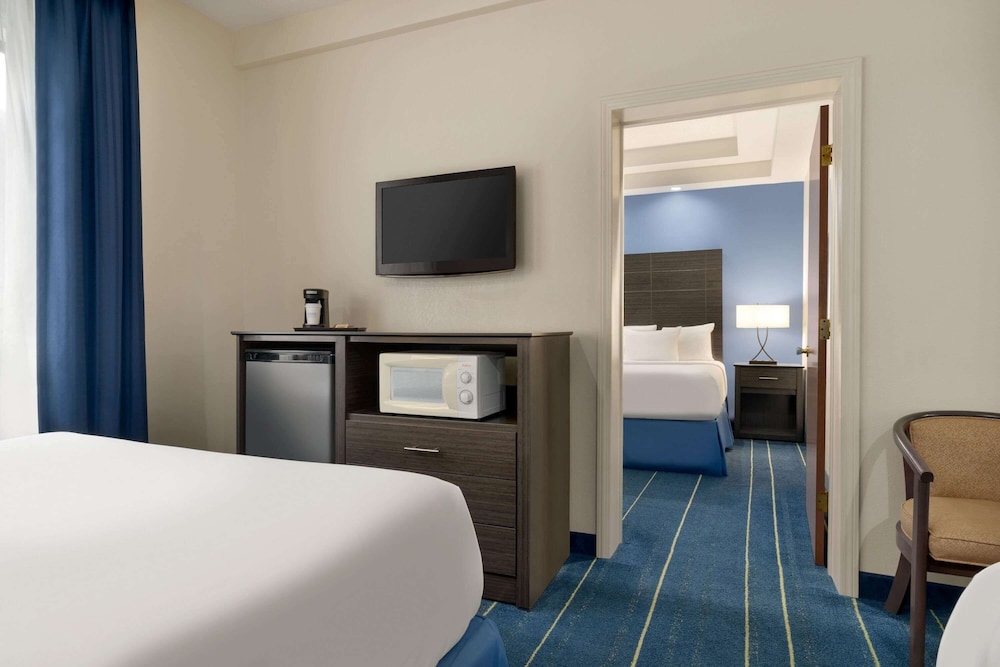 Days Inn by Wyndham Tamworth 26/54